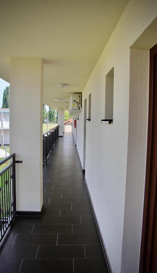 Jazmin Apartmany Velky Meder Ngoại thất bức ảnh